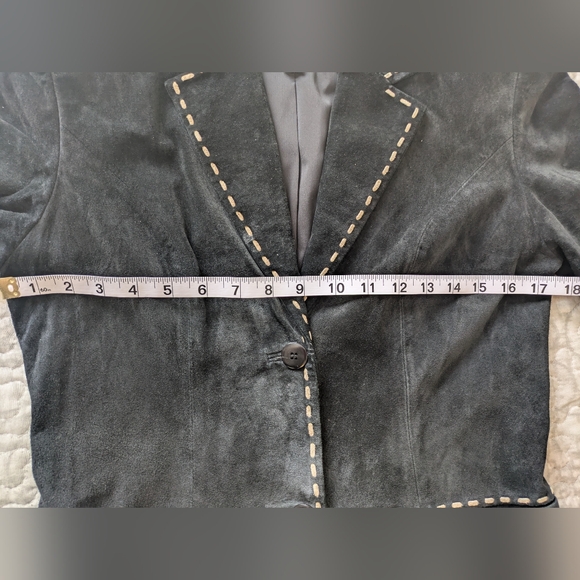 Danier Black Women's Jacket with White Stitching - Picture 6 of 12